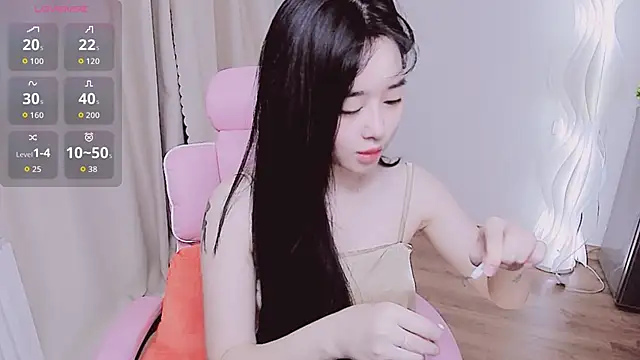 Miu-999 online show from 10/31/25, 02:12