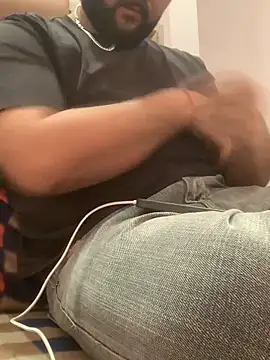 amitsharma7868 online show from 02/15/26, 07:51