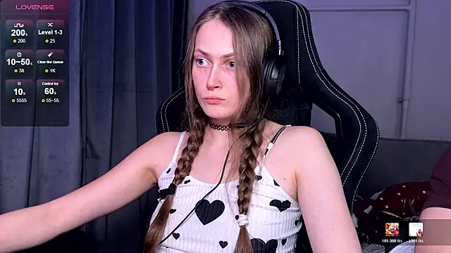 cutemilana sexwife online show from 02/04/26, 09:20