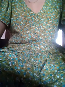 Snapshot of babyjunee12 chatting on 04/12/26, 04:39 babyjunee12 online show from 04/12/26, 04:39