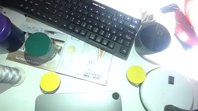 EbonyEssence online show from 10/31/25, 04:02