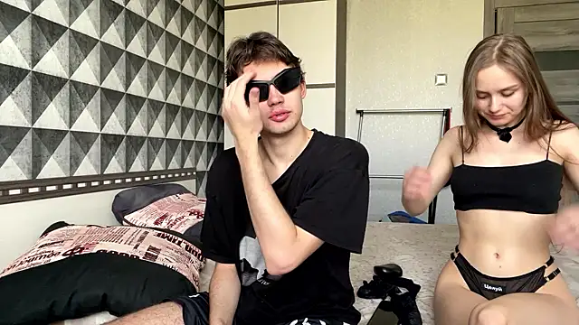 merycouple online show from 01/17/26, 05:34