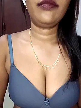 Tamil kavinila online show from 03/07/26, 04:26