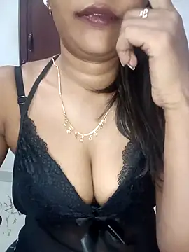 Tamil kavinila online show from 03/08/26, 04:55