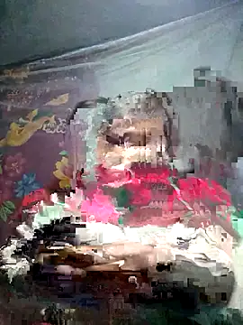 DungLuongg online show from 11/18/25, 02:43