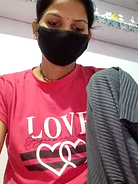 poojam93 online show from 11/04/25, 01:38