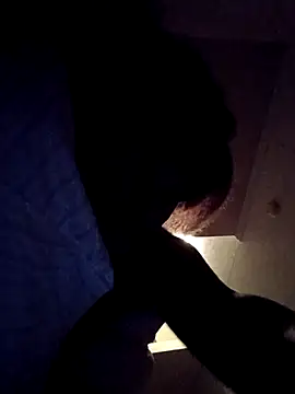 Snapshot of sarahkat86 chatting on 09/13/25, 10:59 sarahkat86 online show from 09/13/25, 10:59