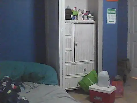 Snapshot of sarahkat86 chatting on 10/09/25, 01:03 sarahkat86 online show from 10/09/25, 01:03