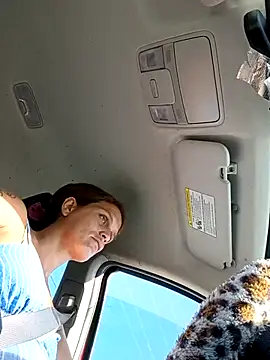 sarahkat86 online show from 01/11/26, 04:34