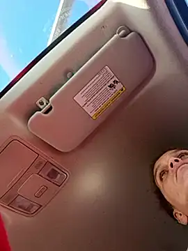 sarahkat86 online show from 01/16/26, 08:24