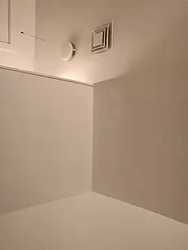 sarahkat86 online show from 02/17/26, 12:51