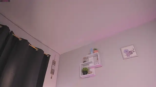 caro sanchezz online show from 03/09/26, 12:09