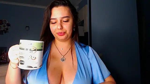 Snapshot of NikiWhite chatting on 09/15/25, 05:13 NikiWhite online show from 09/15/25, 05:13