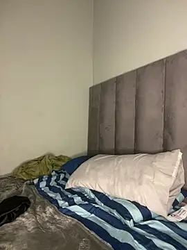 Trans fairy online show from 03/25/26, 12:38