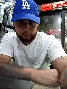 Snapshot of Catire10_ chatting on 10/16/25, 02:18 Catire10 online show from 10/16/25, 02:18