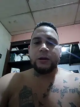 Snapshot of Catire10_ chatting on 11/14/25, 03:16 Catire10 online show from 11/14/25, 03:16