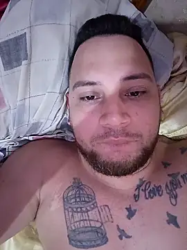 Snapshot of Catire10_ chatting on 01/15/26, 04:00 Catire10 online show from 01/15/26, 04:00