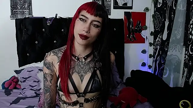 mayaREDdoll online show from 07/15/26, 02:17