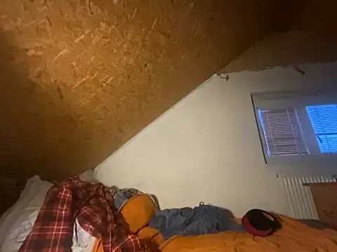 Snapshot of Salon1986 chatting on 09/26/25, 05:33 Salon1986 online show from 09/26/25, 05:33