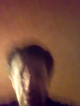 Snapshot of Salon1986 chatting on 10/26/25, 09:10 Salon1986 online show from 10/26/25, 09:10