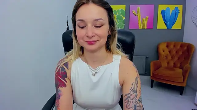 LilFleurish online show from 05/04/26, 04:19