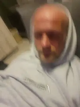 Snapshot of Sylwek chatting on 07/13/26, 01:30 Sylwek online show from 07/13/26, 01:30