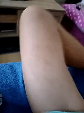 Snapshot of Micki2 chatting on 09/14/25, 06:01 Micki2 online show from 09/14/25, 06:01