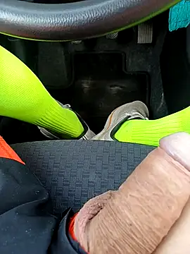 Snapshot of Micki2 chatting on 03/08/26, 01:26 Micki2 online show from 03/08/26, 01:26