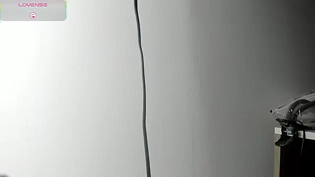 sweet  vanessa1 online show from 12/14/25, 05:02