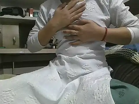 anannyaR online show from 03/17/26, 05:38