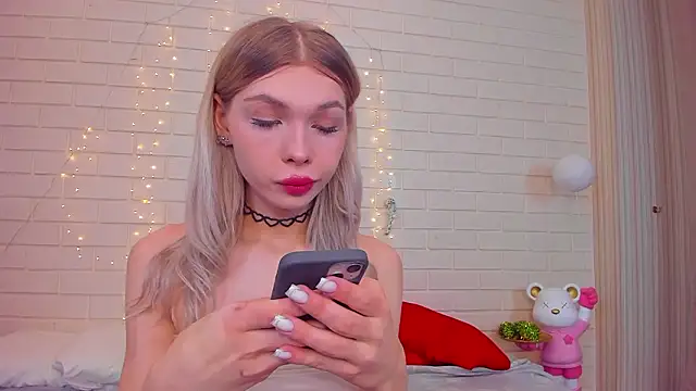 Blondy Fina online show from 02/03/26, 04:32