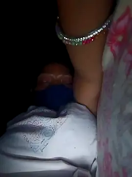 Snapshot of soni_yhakur chatting on 09/20/25, 05:36 soni yhakur online show from 09/20/25, 05:36