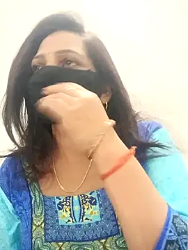 soni yhakur online show from 04/17/26, 07:44