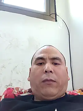 Snapshot of CWQ123 chatting on 10/13/25, 08:25 CWQ123 online show from 10/13/25, 08:25