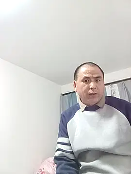 Snapshot of CWQ123 chatting on 10/28/25, 10:41 CWQ123 online show from 10/28/25, 10:41