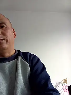 Snapshot of CWQ123 chatting on 01/18/26, 08:07 CWQ123 online show from 01/18/26, 08:07