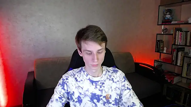 Snapshot of yes_cute_boy_ chatting on 10/05/25, 09:18 yes cute boy online show from 10/05/25, 09:18