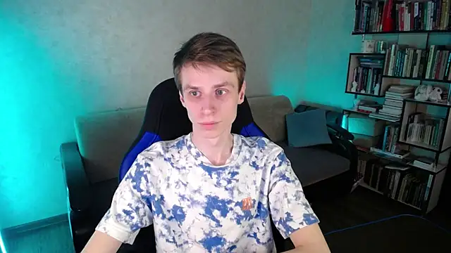 Snapshot of yes_cute_boy_ chatting on 02/21/26, 12:06 yes cute boy online show from 02/21/26, 12:06