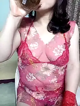 Snapshot of Spa-LinhLinh chatting on 10/31/25, 04:08 Spa-LinhLinh online show from 10/31/25, 04:08