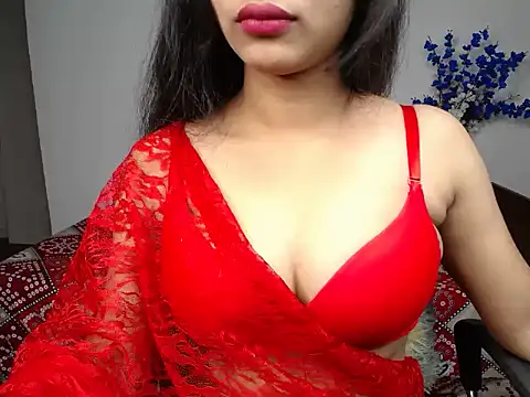 Snapshot of little_barbie69 chatting on 10/08/25, 03:20 little barbie69 online show from 10/08/25, 03:20