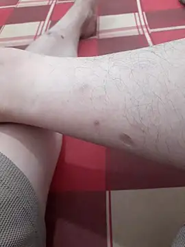 Snapshot of Brongiep chatting on 10/22/25, 01:00 Brongiep online show from 10/22/25, 01:00