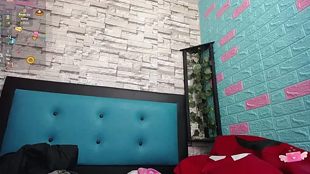 maily can online show from 11/05/25, 01:00