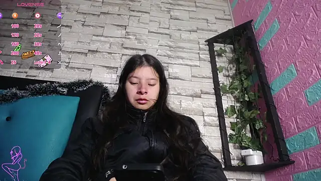 maily can online show from 12/15/25, 12:42