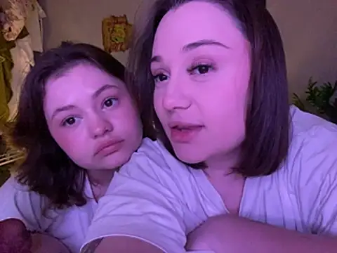 MoonIvy  online show from 01/09/26, 06:42