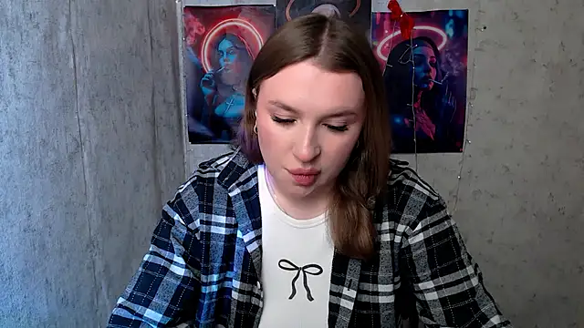 JuliaTopp  online show from 01/17/26, 07:46