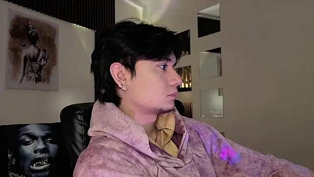Snapshot of davoxer chatting on 06/11/26, 03:15 davoxer online show from 06/11/26, 03:15