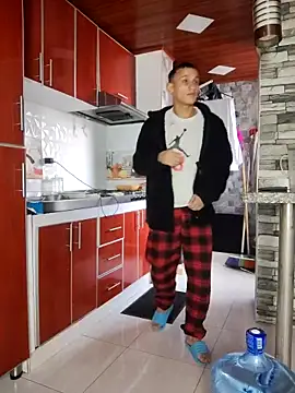 Masterblue hot online show from 10/19/25, 01:45