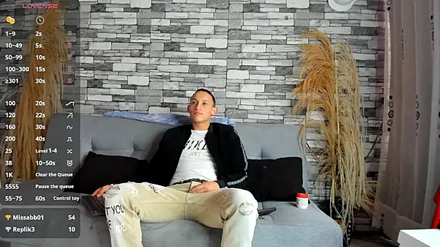 Masterblue hot online show from 11/10/25, 07:24