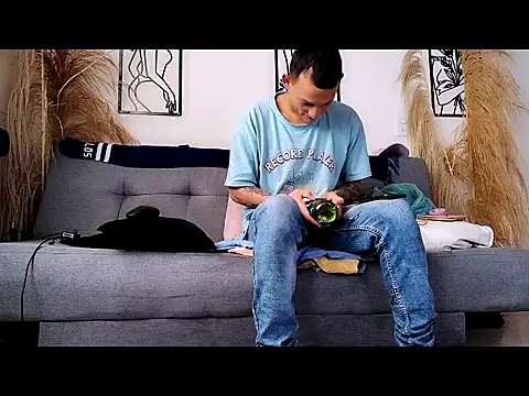 Masterblue hot online show from 02/15/26, 01:31