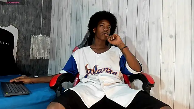 Cam Brown online show from 10/19/25, 04:46